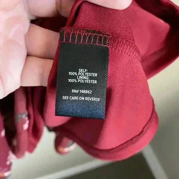 TORRID Red Floral Cold Shoulder Chiffon Wrap Dress - Picture 3 of 16